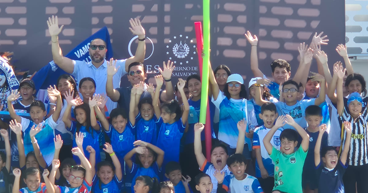 inaguracion-piscinas-magico-01