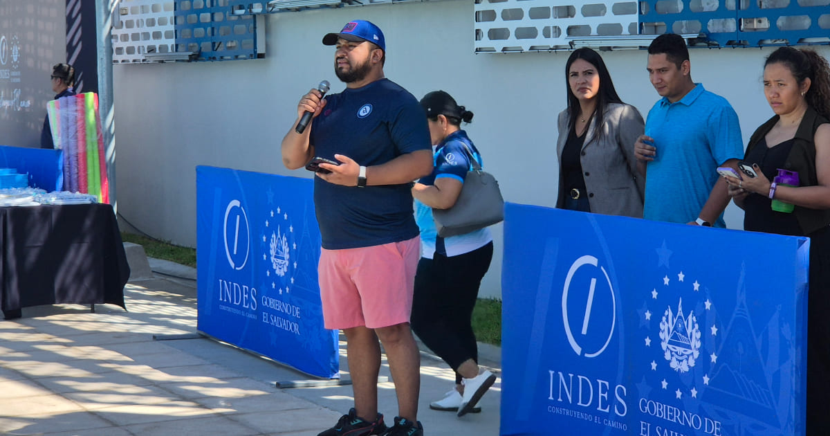 inaguracion-piscinas-magico-02